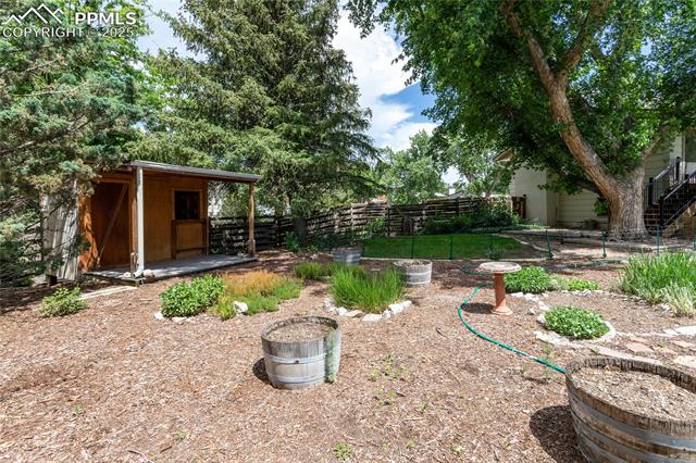 1114 Drake Circle