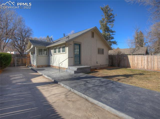 1825 Woodburn Street