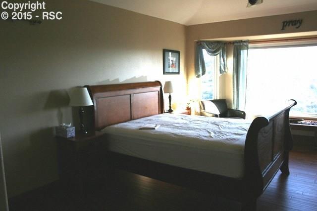 350 Cliff Falls Court