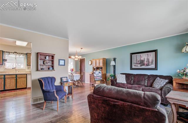 4616 Shadowglen Drive