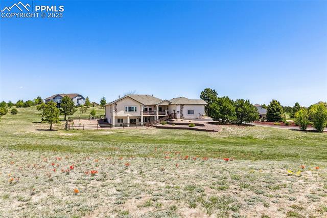 6996 Forestgate Drive