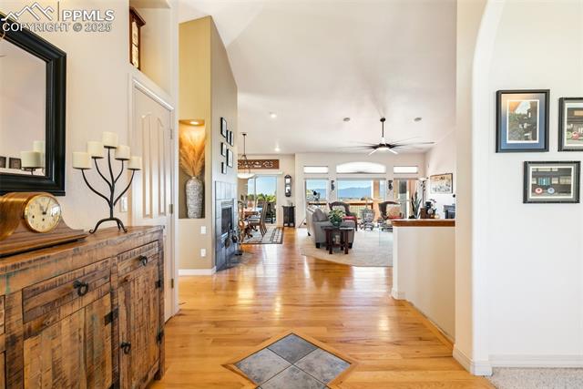 6996 Forestgate Drive