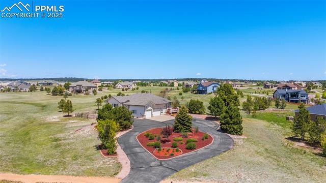 6996 Forestgate Drive