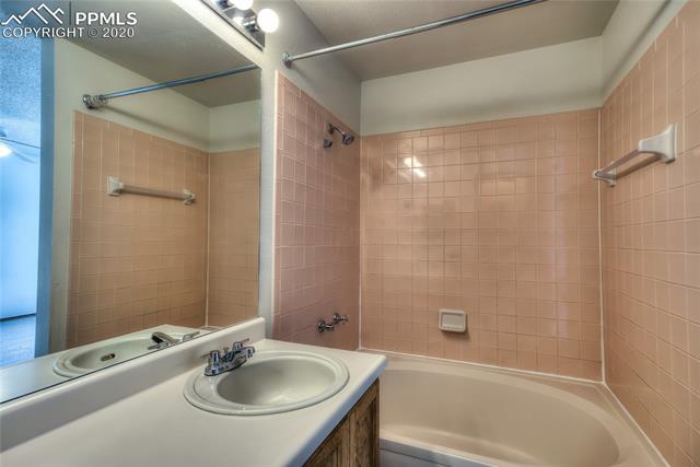 3085 haystack Drive