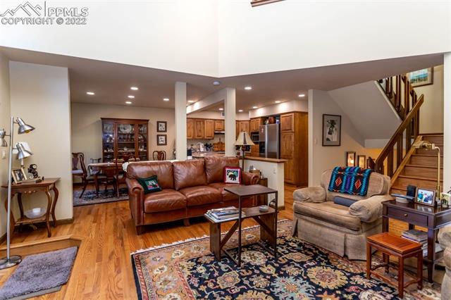 26 Woodbridge Drive