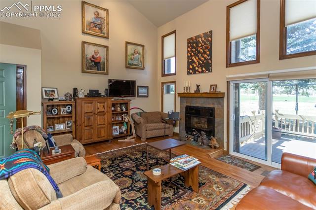 26 Woodbridge Drive