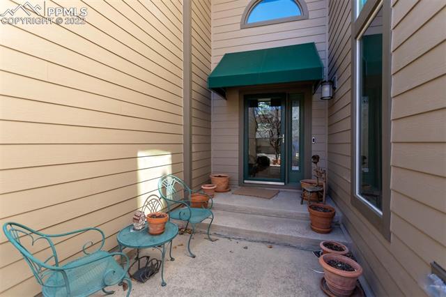 26 Woodbridge Drive