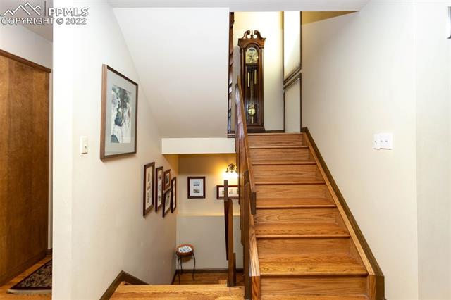 26 Woodbridge Drive