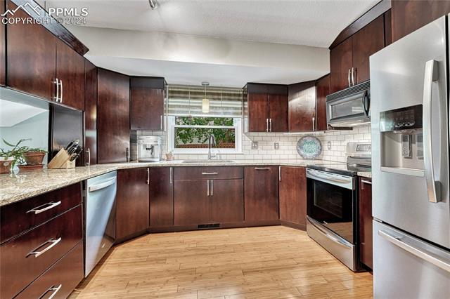 5246 Pinon Valley Road