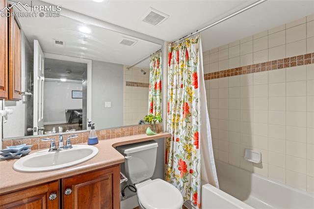 7890 Silver Birch Drive