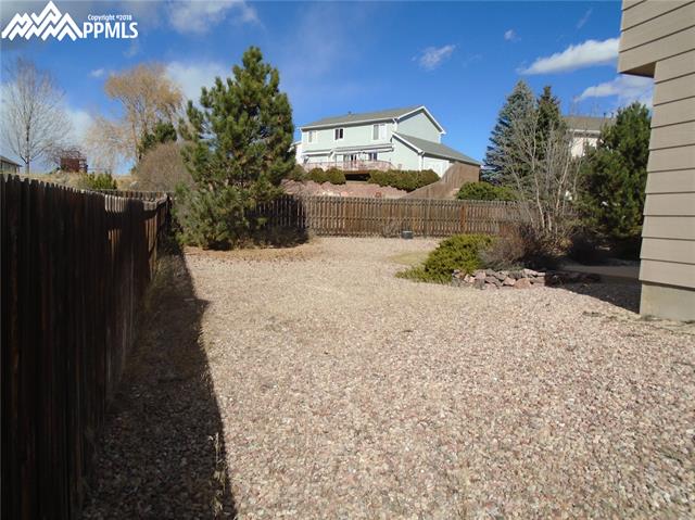 2220 Blizzard Valley Trail