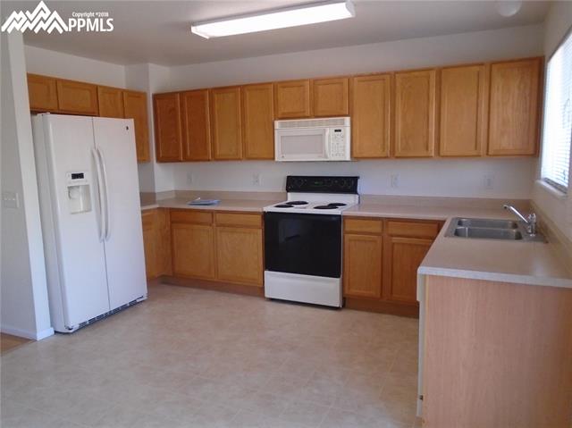 2220 Blizzard Valley Trail