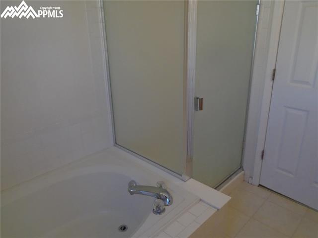 2220 Blizzard Valley Trail