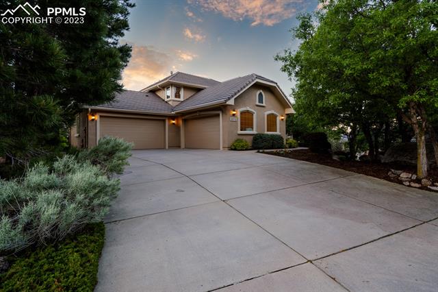 5975 Gladstone Drive