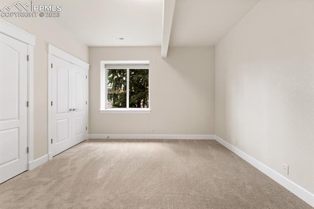 5975 Gladstone Drive