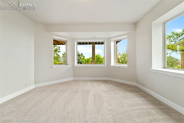 5975 Gladstone Drive
