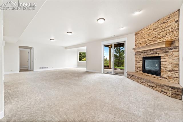 5975 Gladstone Drive