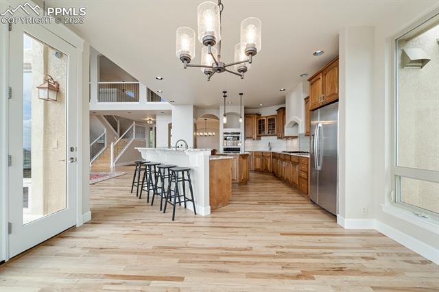 5975 Gladstone Drive