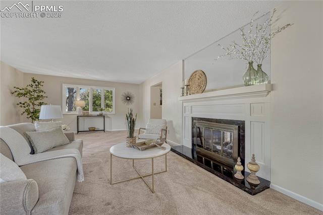 25 E Cheyenne Mountain Boulevard