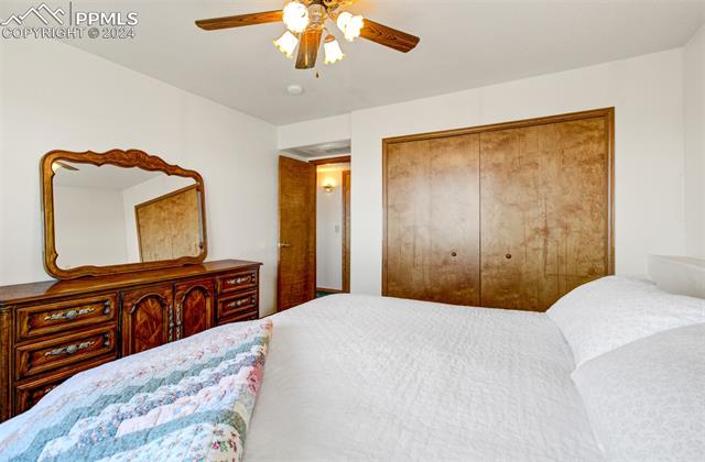 1035 Valkenburg Drive