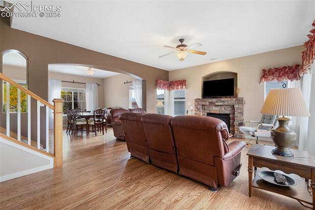 3530 Hollycrest Drive