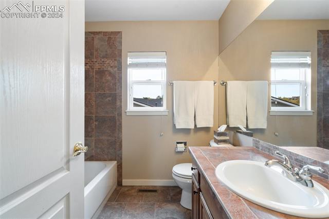 3530 Hollycrest Drive