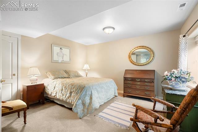 3530 Hollycrest Drive