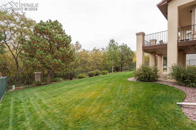 3530 Hollycrest Drive