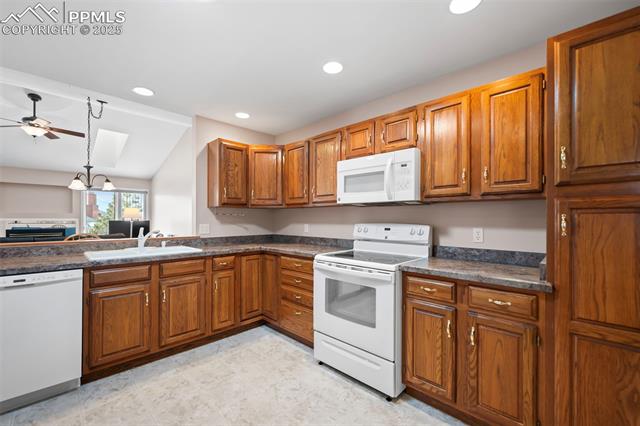 3165 Soaring Bird Circle