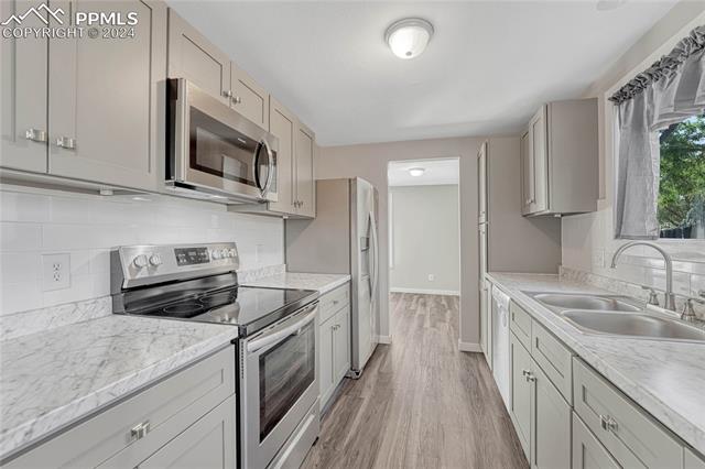 2830 Walton Creek Drive