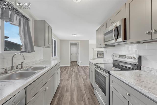 2830 Walton Creek Drive