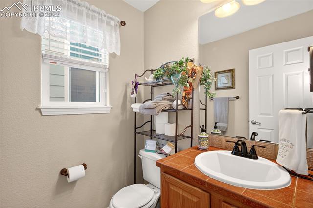 7374 Maybeck View