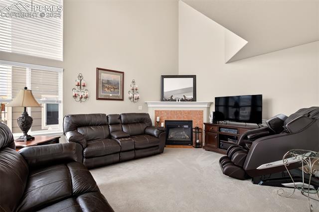 7374 Maybeck View