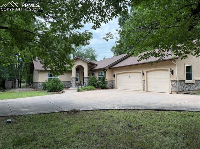 155 Indian Wells Lane