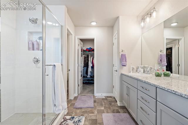 6747 Cumbre Vista Way