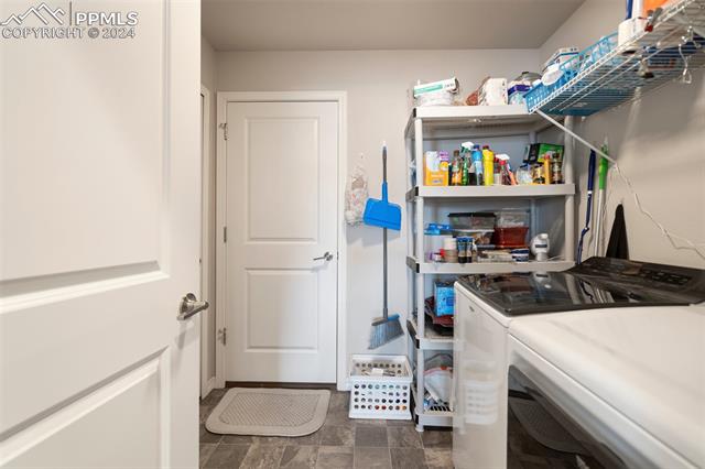 6747 Cumbre Vista Way