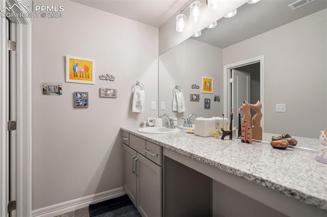 6747 Cumbre Vista Way