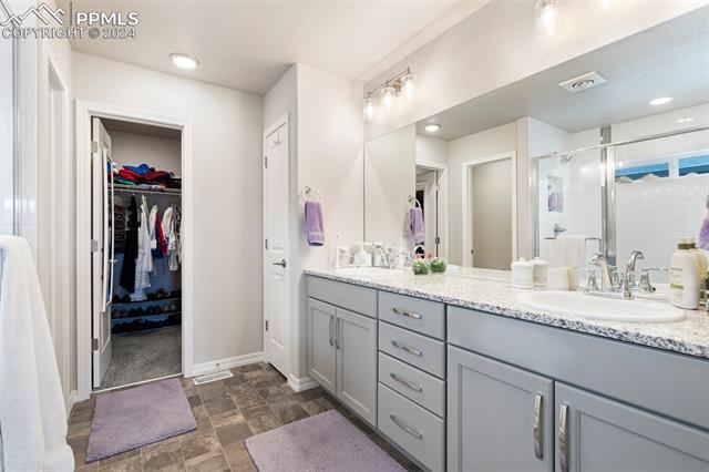 6747 Cumbre Vista Way