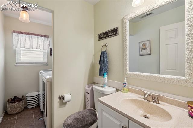 6045 Northwind Drive