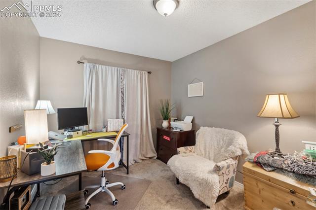 6045 Northwind Drive