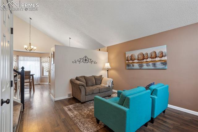 6045 Northwind Drive