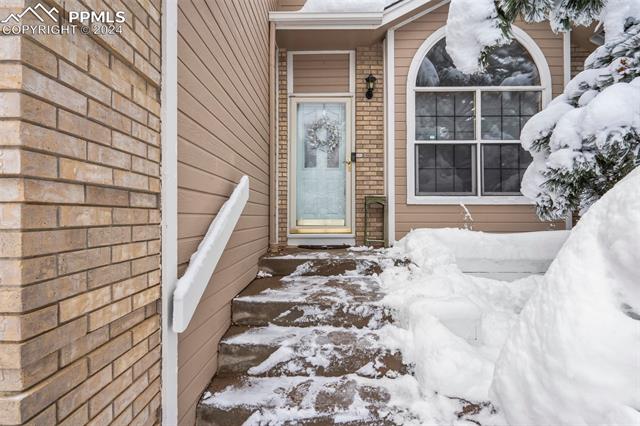 6045 Northwind Drive