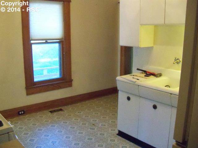 848 E Willamette Avenue