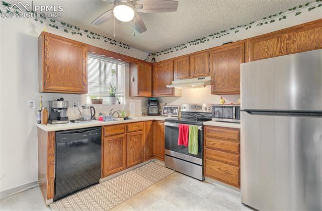 2335 Split Rock Drive