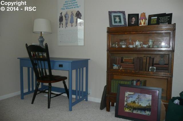 12464 Pine Valley Circle