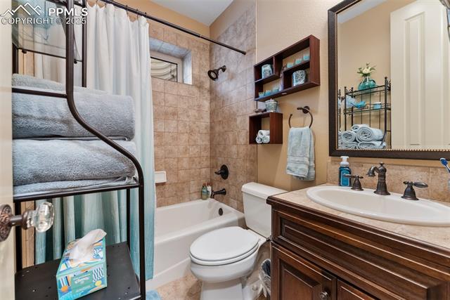 2585 Dunfries Court