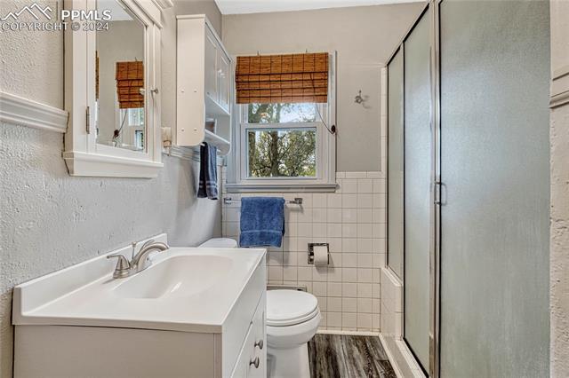 1111 E Madison Street