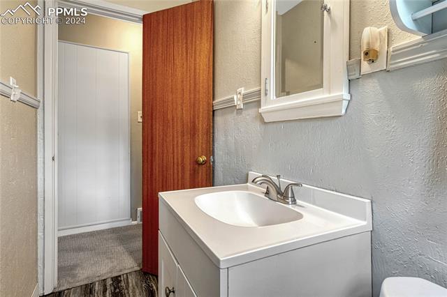 1111 E Madison Street