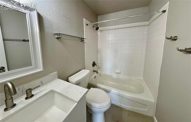11230 Cressman Drive