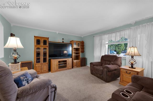 5050 N Splendid Circle